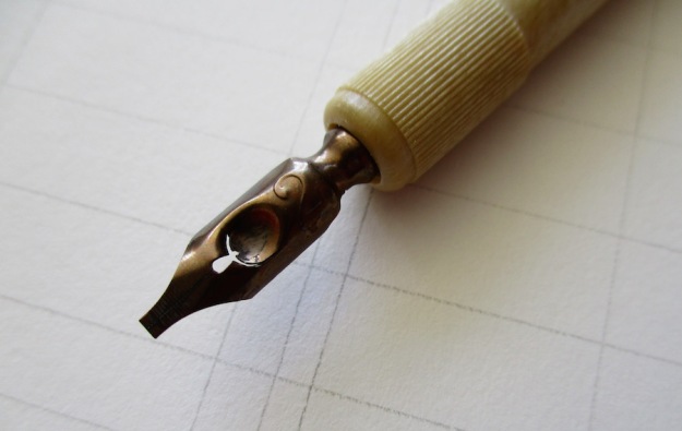 close-up-of-mitchell-nib-no-2-for-calligraphy-uk